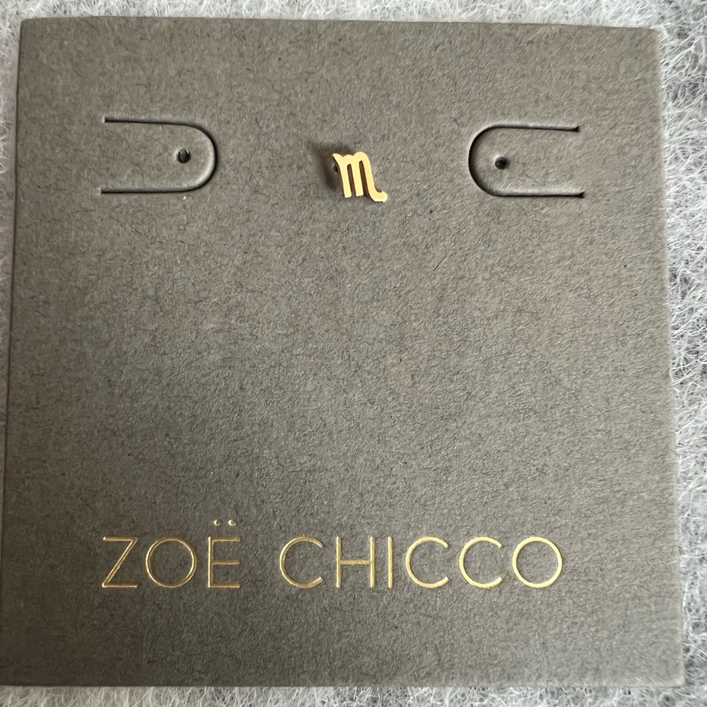 Zoe Chicco
Itty Bitty 14K Yellow Gold Scorpio Zodiac Sign Single Stud Earring - Picture 7 of 7